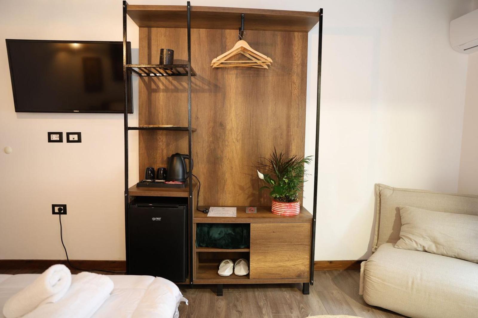Ador Boutique Hotel Berat Exterior foto
